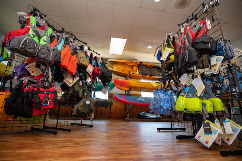 lost paddle kayak shop located in Lillington, NC
